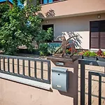 Gala Apartment