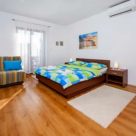 Apartment Gala *